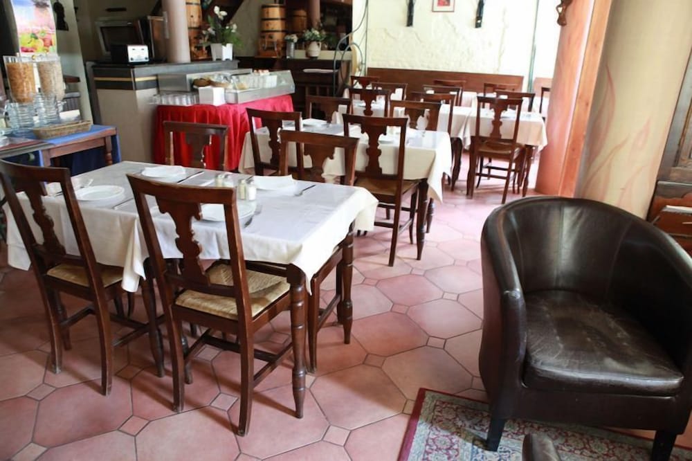 Фото Hotel Aristote