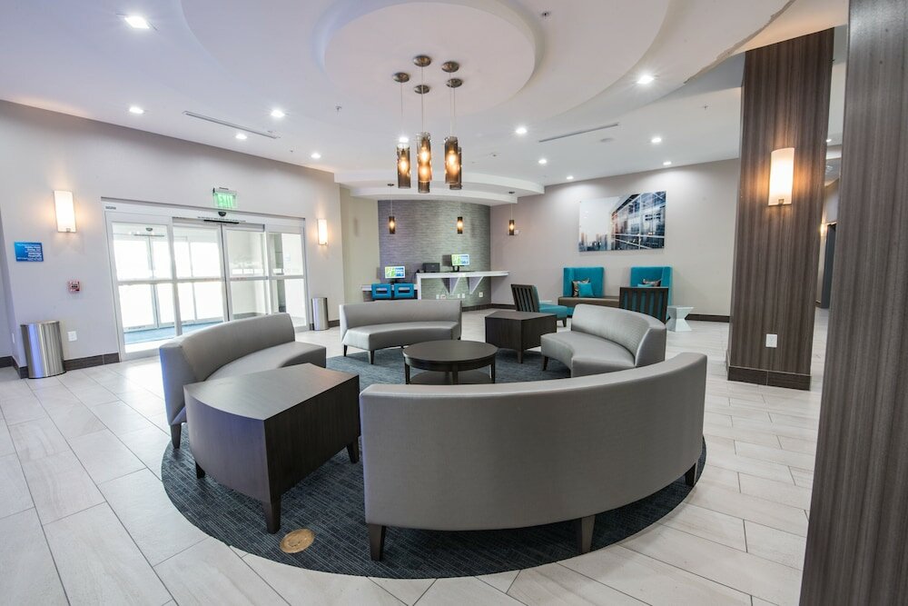 Фото Holiday Inn Express & Suites Houston - Hobby Airport Area, an Ihg Hotel
