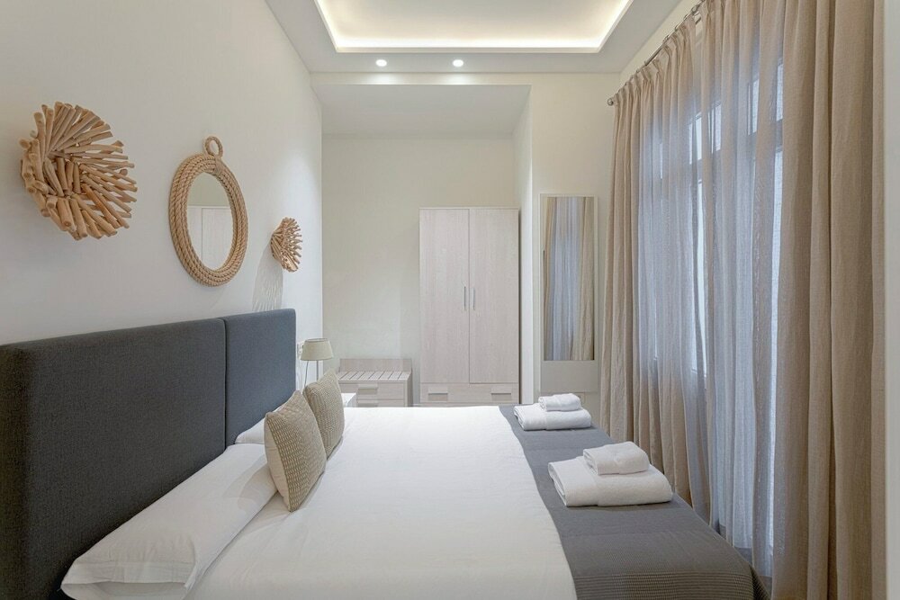 Фото Fresh Velazquez Apartments