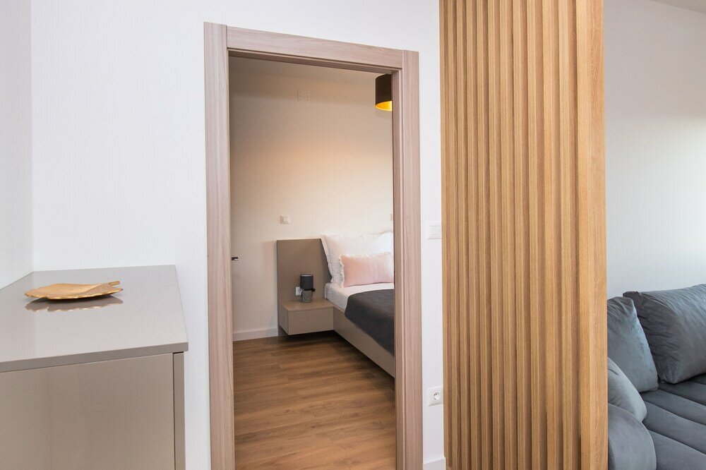 Фото Apartments Luxury Golden Suites