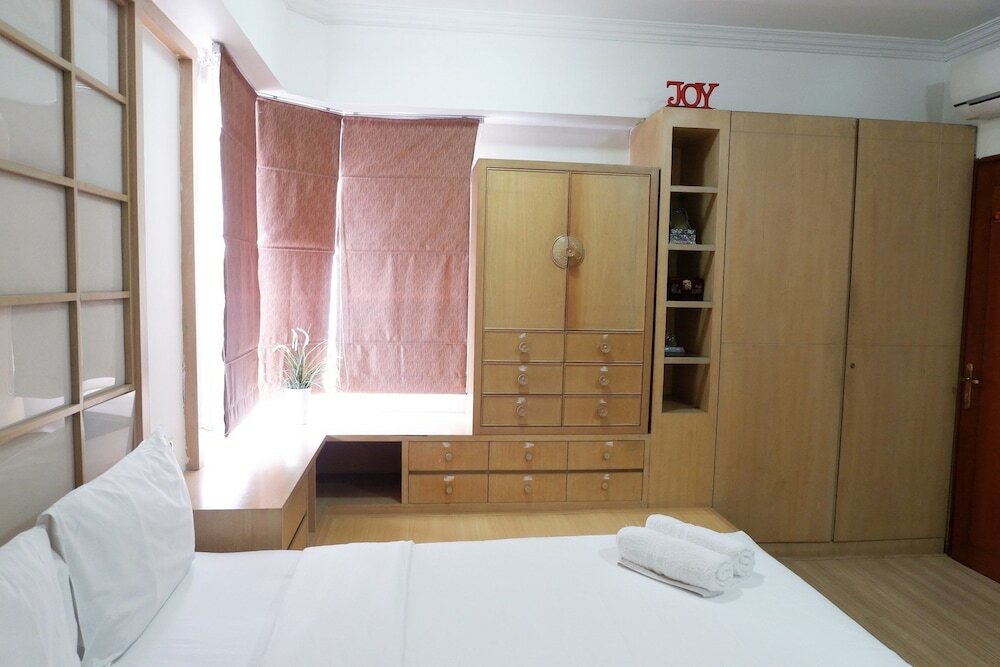 Фото 3BR Apartment at Sudirman Condominum Tower By Travelio