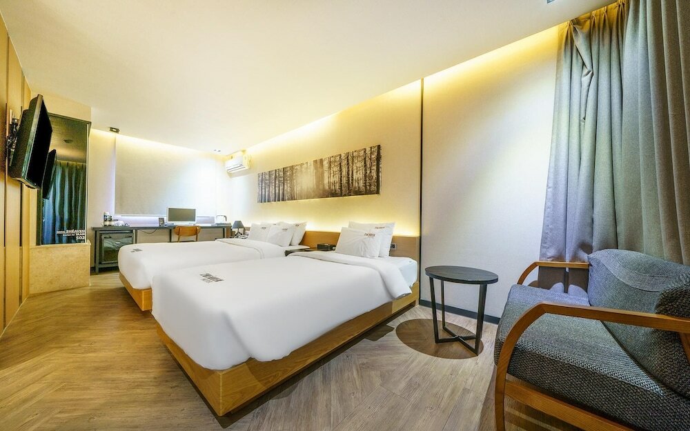 Фото Busan Gwangalli 2 Heaven Hotel