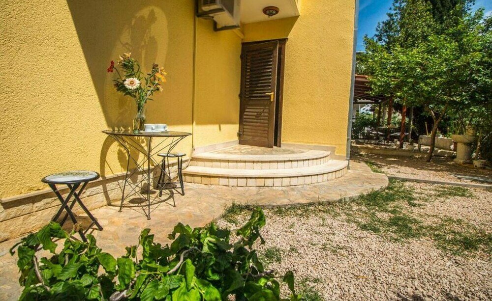 Фото Mana - 250 m From sea - A1