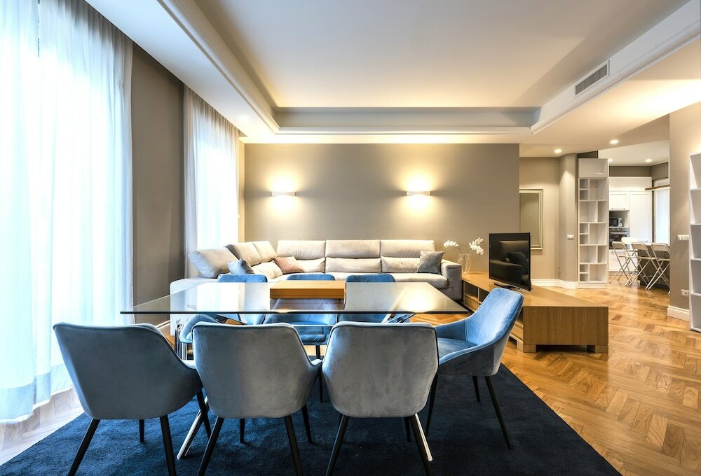 Фото Heart Milan Apartments Duomo District