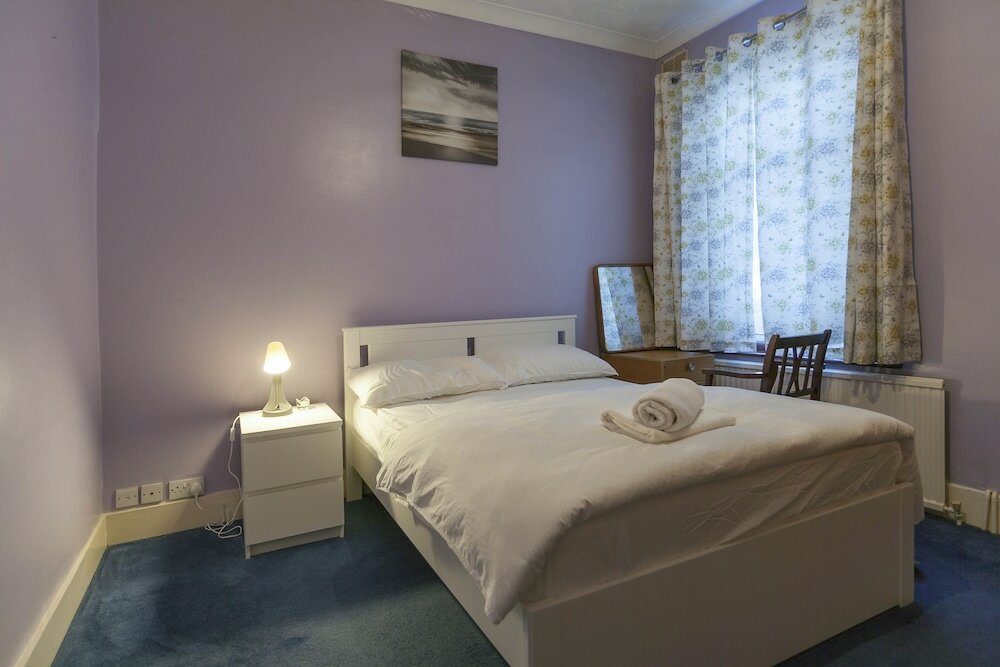 Фото Adam Short Stay