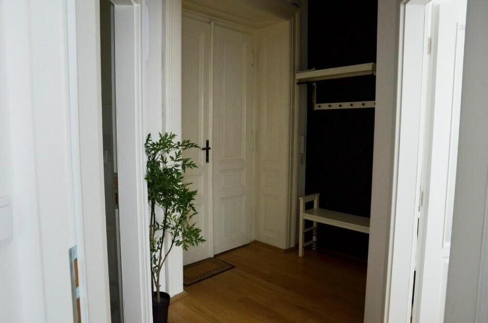 Фото The Republic Garden - Hostel