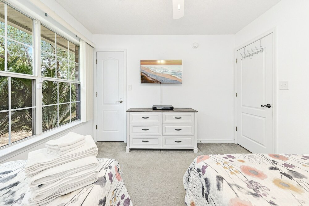 Фото Charming Pensacola House with All Needed Essentials