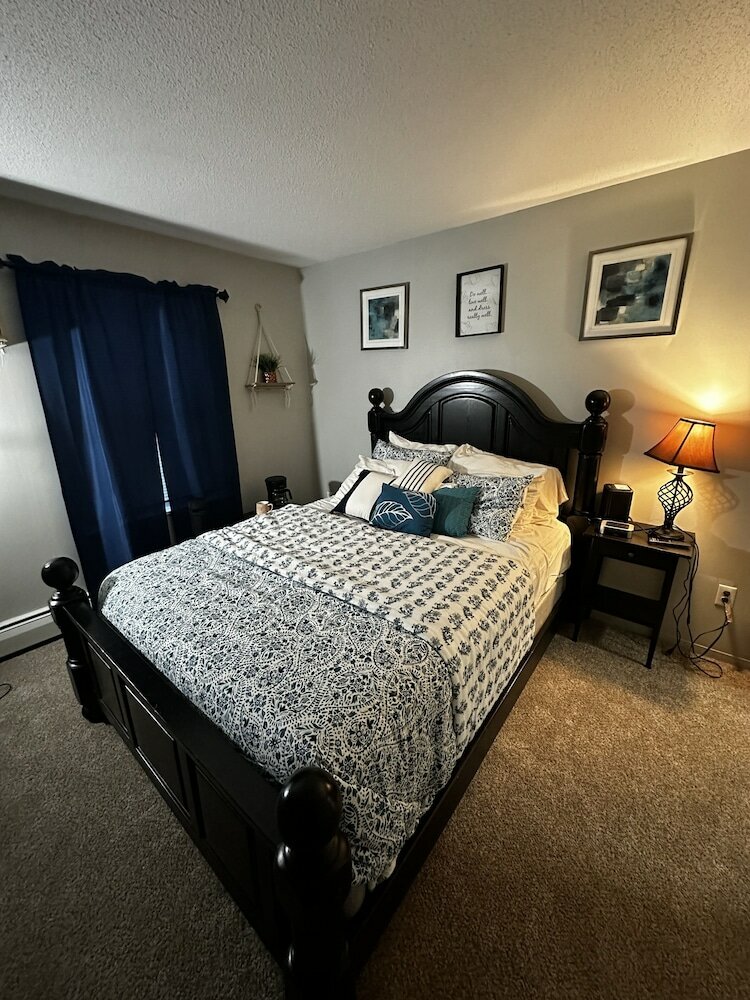 Фото 2 Br con patio por el centro comercial