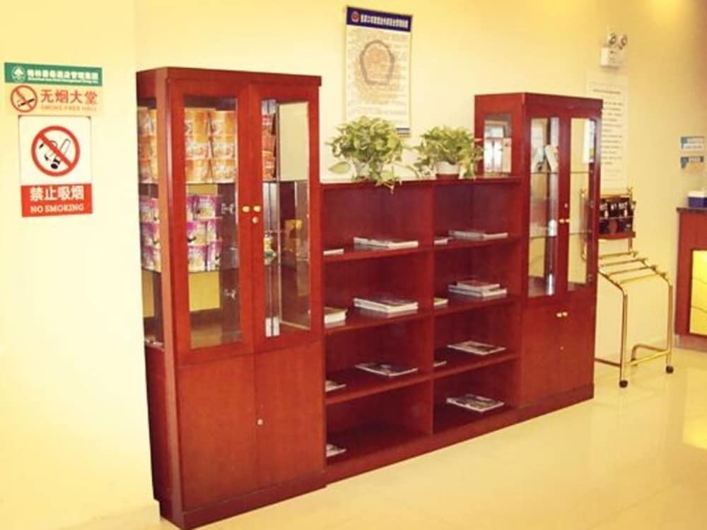 Фото GreenTree Inn ZhangJiaKou Qiaoxi District WuYi East Street JianXing Express Hotel