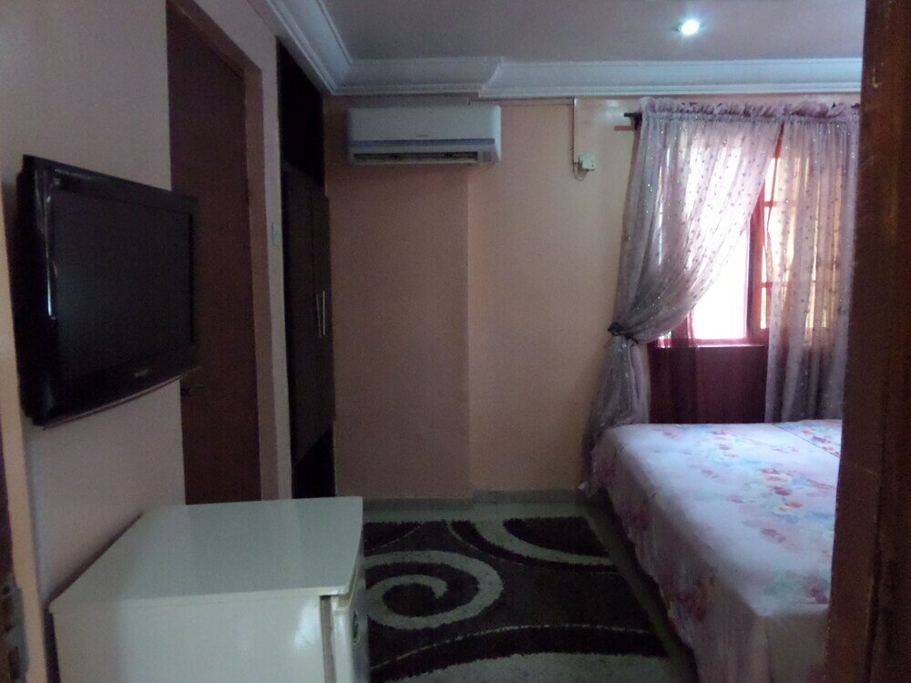 Фото Koltotel Plaza and Suites