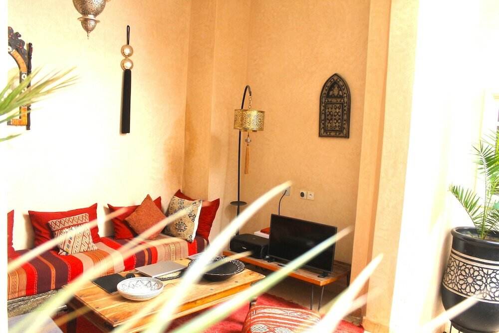 Фото Riad Tazzori