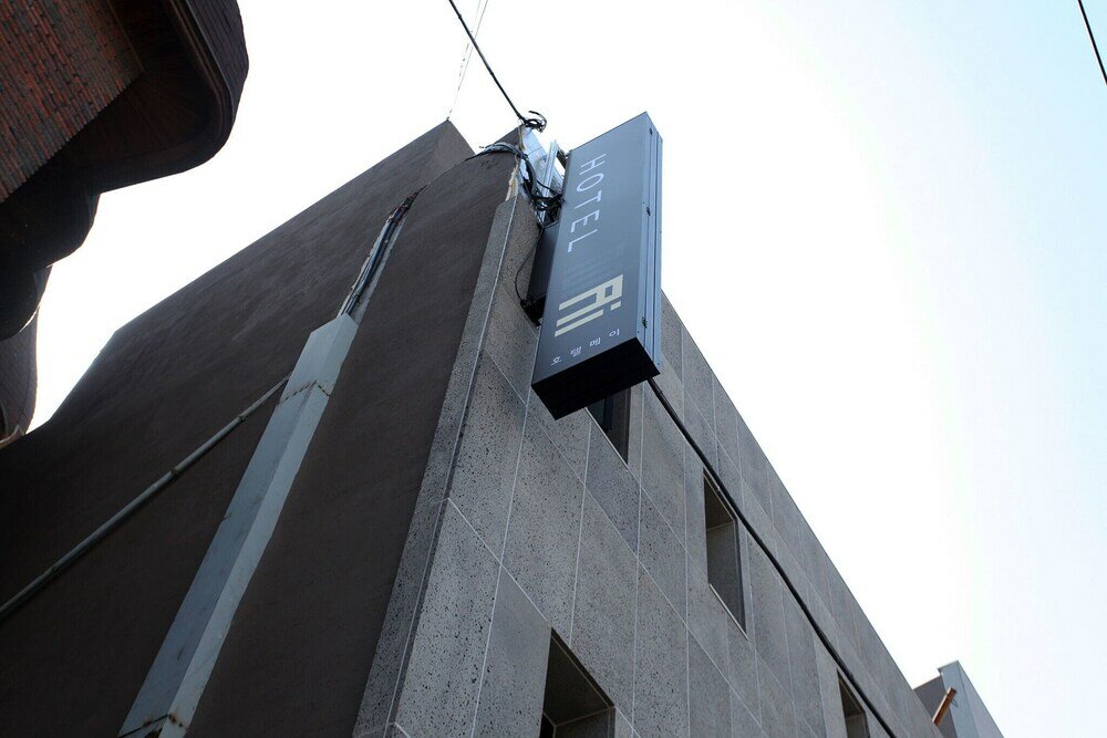 Фото Hansung University May