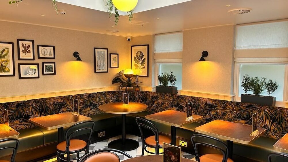 Фото Mornington London Kensington