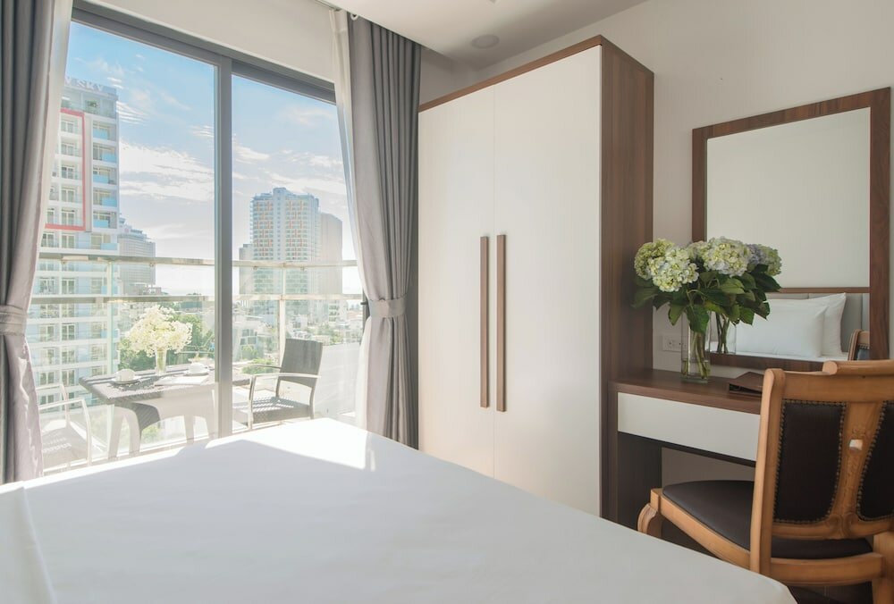 Фото GoldCoast Hotel