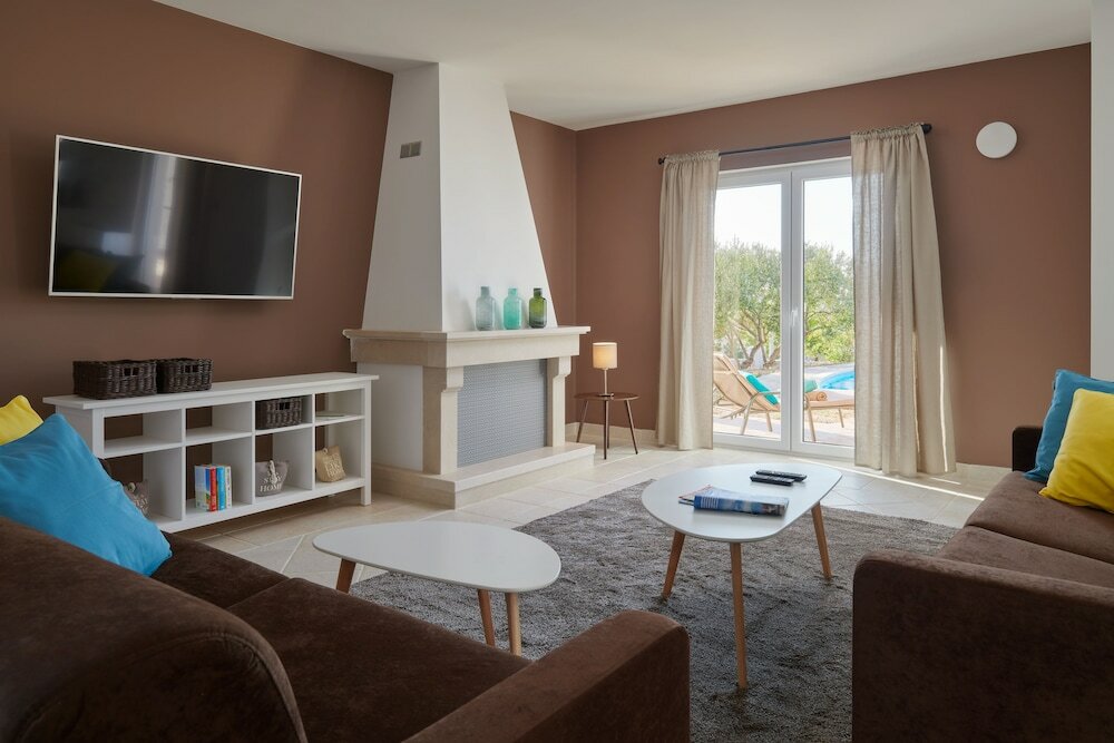 Фото Luxury Villas Stari Grad