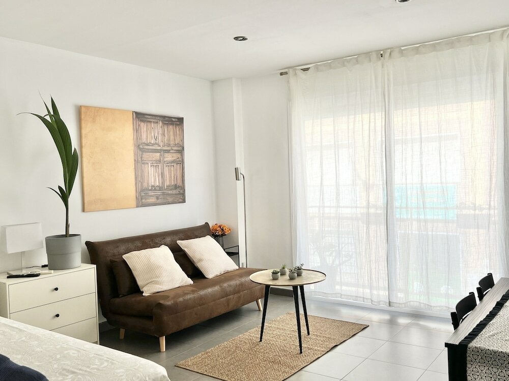 Фото Varela 1 Estudio