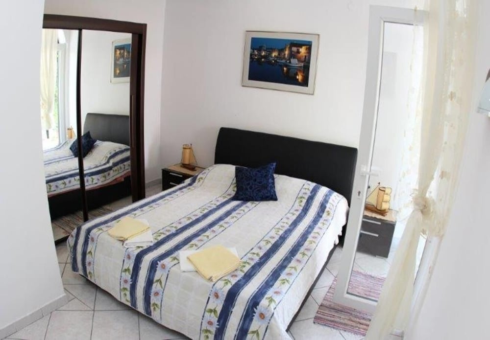 Фото Niko - With Pool - A1