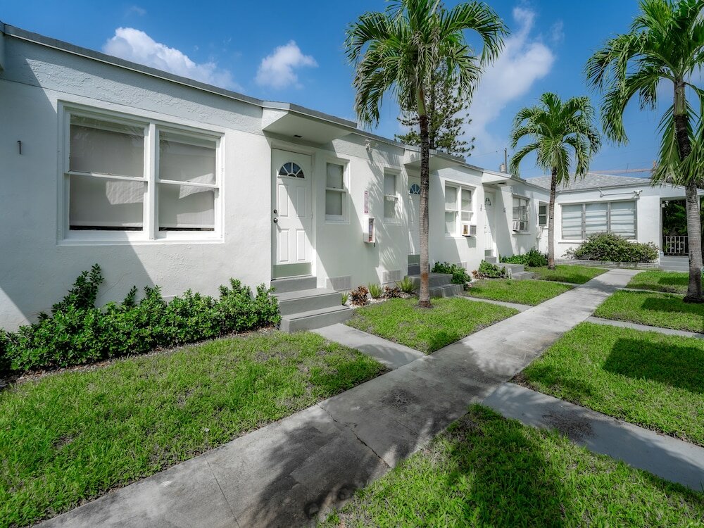 Фото Praia Hotel Hollywood