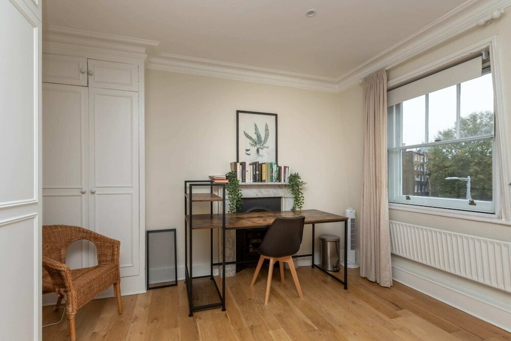 Фото Gorgeous 6bd House - 2 Mins From South Kensington!