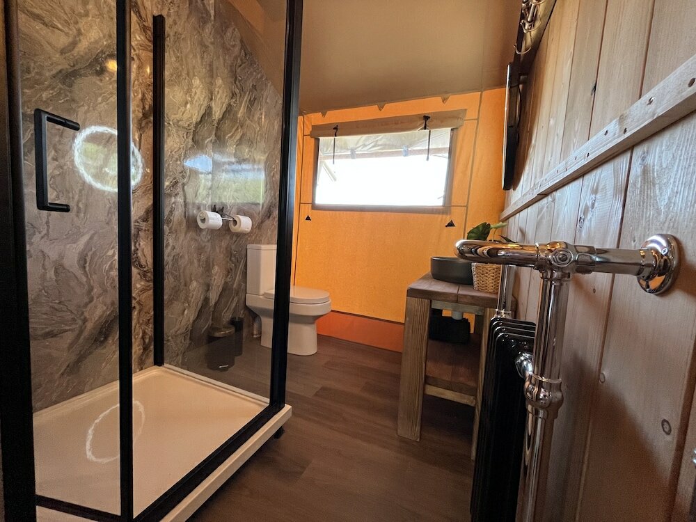 Фото Jungle Book Safari Tent