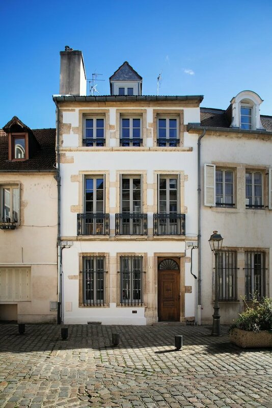Гостиница Maison Tillot в Дижоне