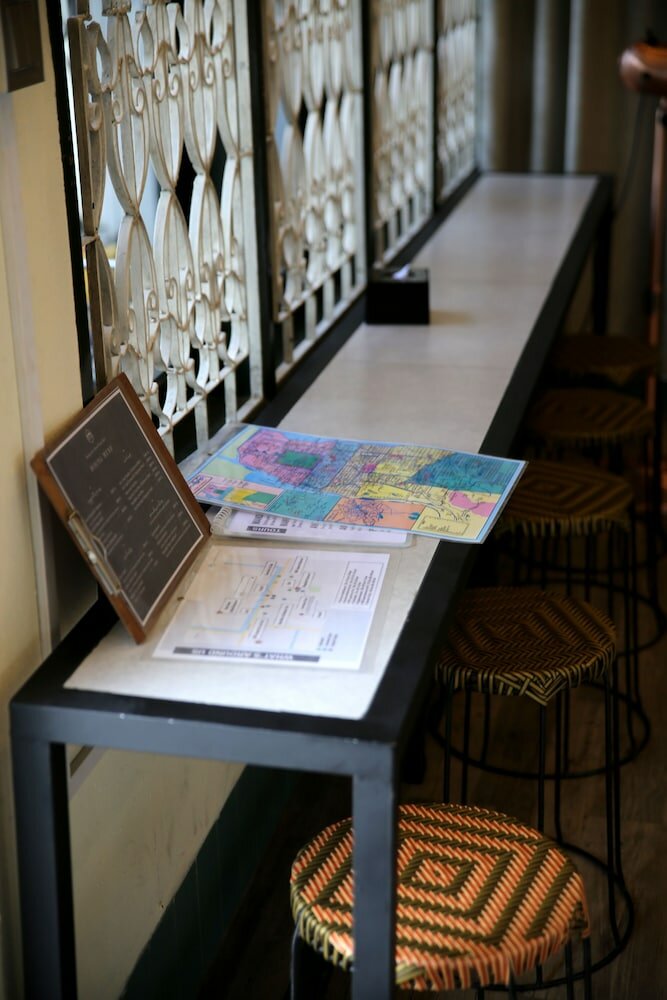 Фото Mansion Hostel Mandalay