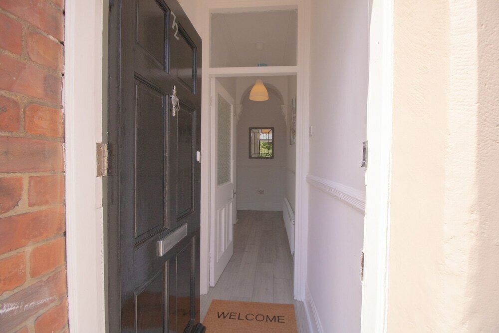 Фото Cosy Ground Floor 2br Apt in Newcastle - Sleeps 5