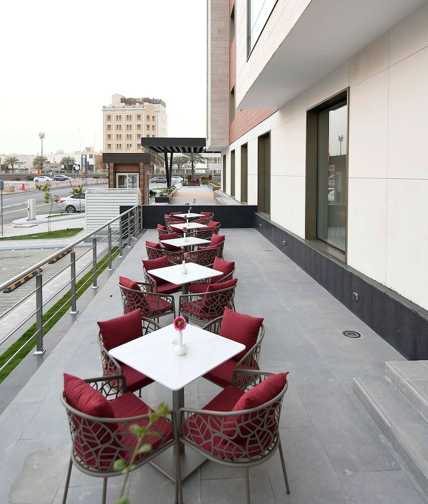 Фото Golden Tulip Riyadh