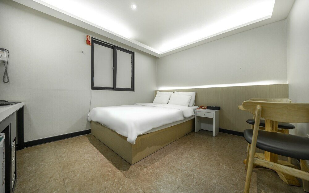 Фото Jongno Nova