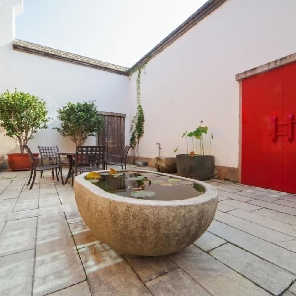 Фото Sanfang Qixiang Shuxiang Wenru Hotel