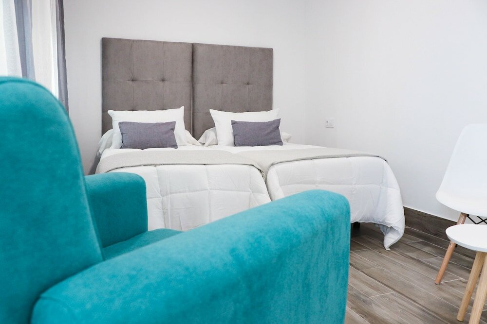 Фото Hostal Castillo