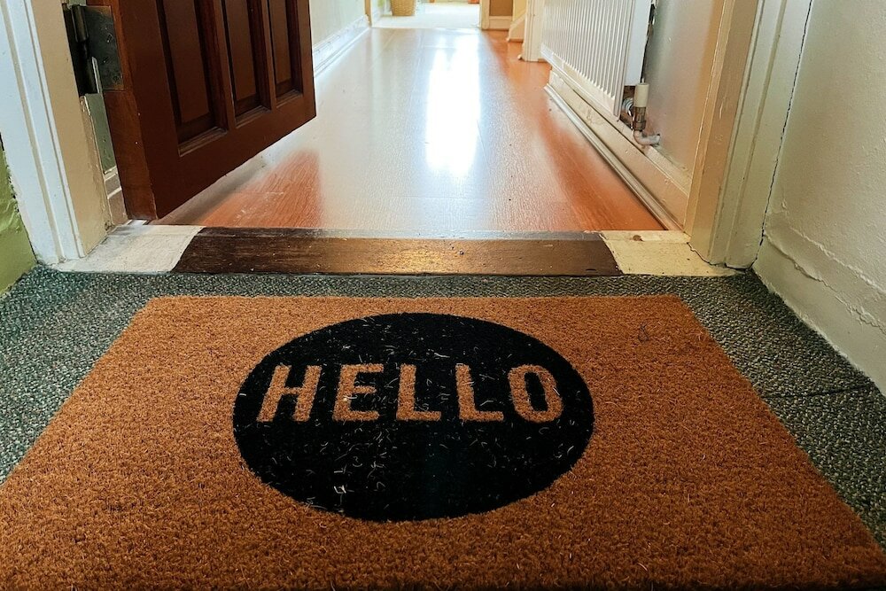 Фото Spacious 2 Bedroom Apartment in Cricklewood