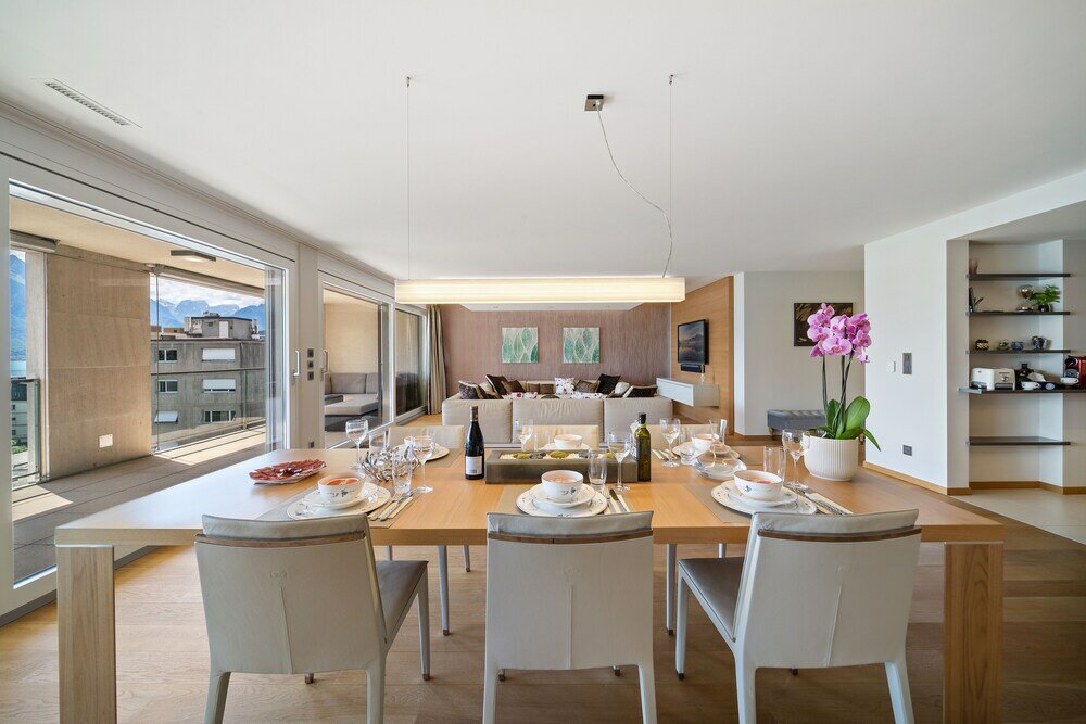 Фото Montreux Panoramic Views 4bd Apartment