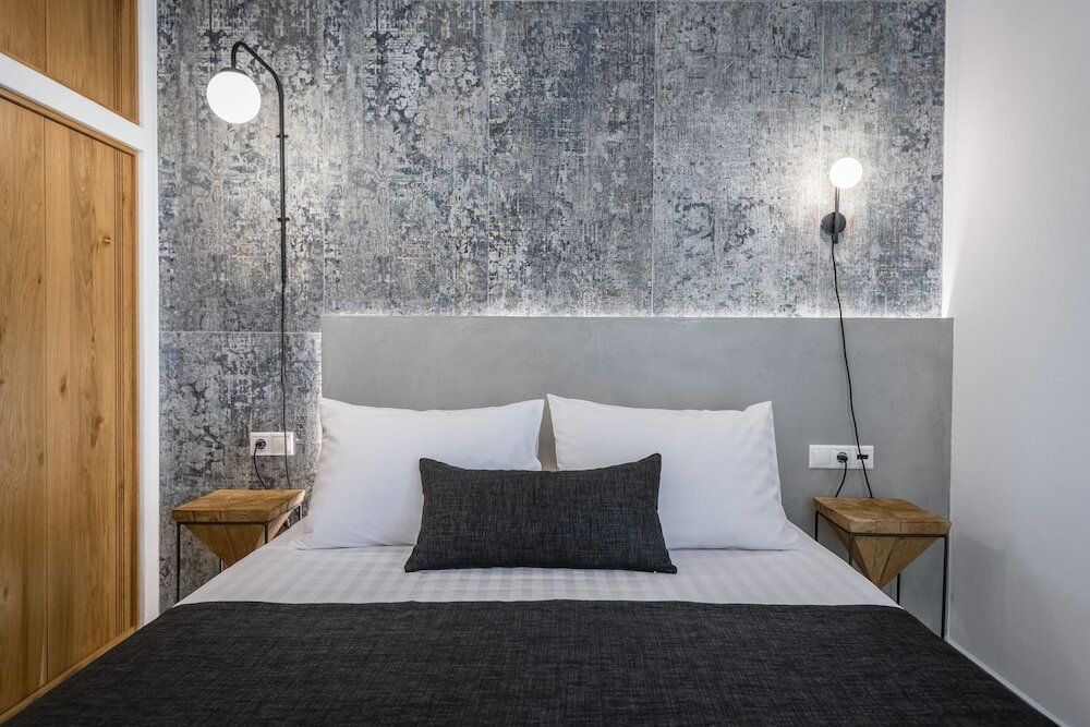 Фото Remezzo Suites