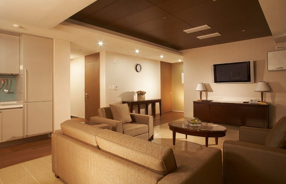 Фото High1 Condominium