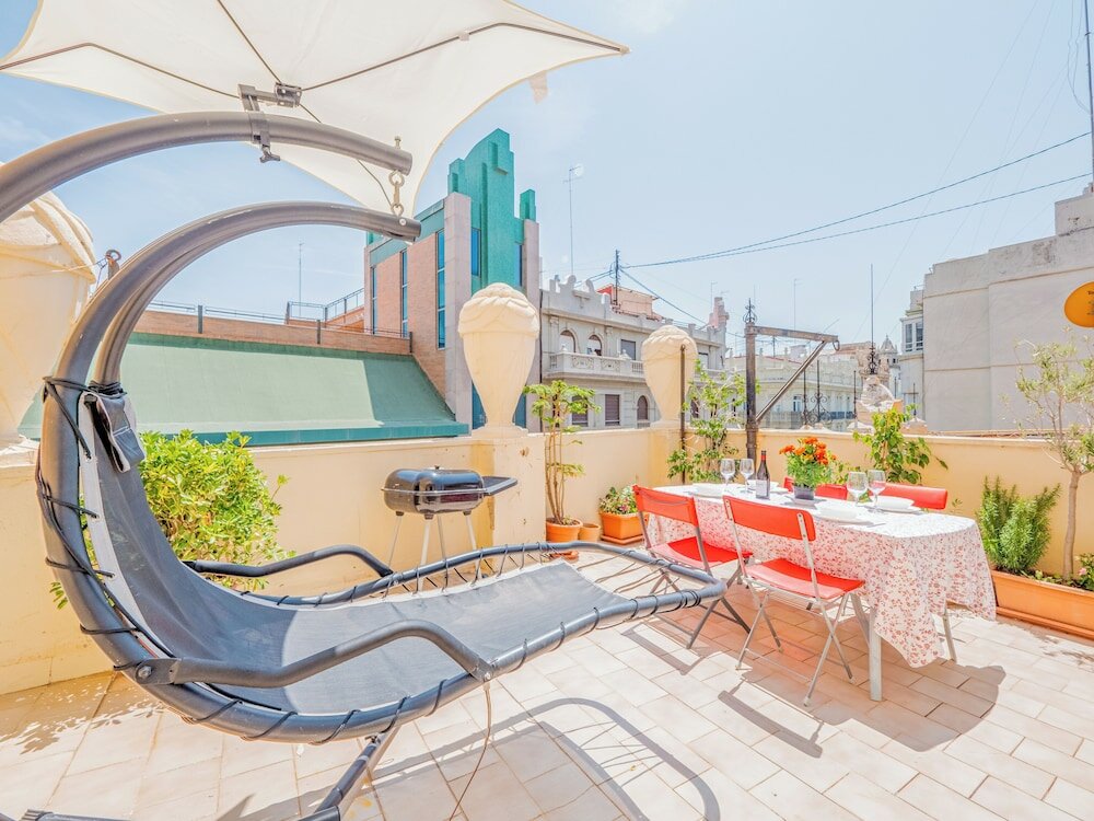 Фото Atico de lujo plaza ayuntamiento pet friendly