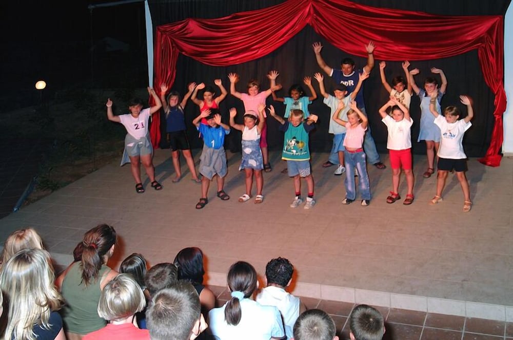 Фото Themis Beach Hotel