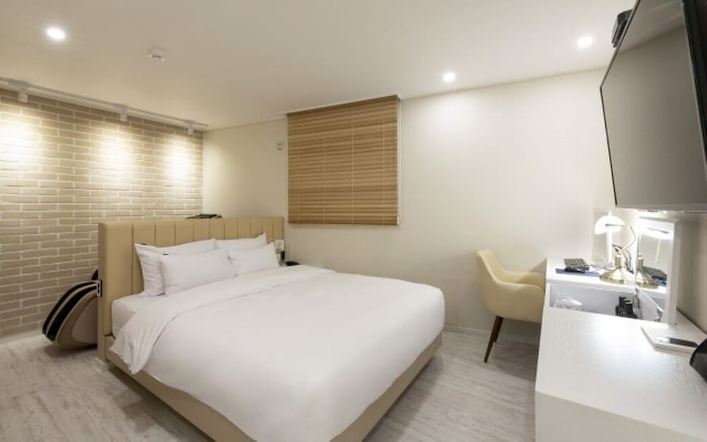 Фото Hotel Yaja Gwangalli