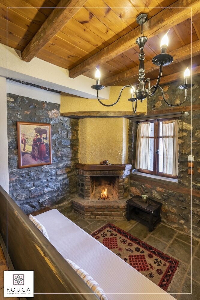 Фото Rouga Mountain Boutique Suites & SPA