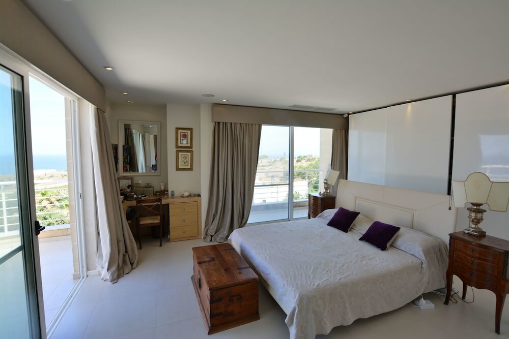 Фото Super 3 Bedroom Villa With Amazing Ocean Views