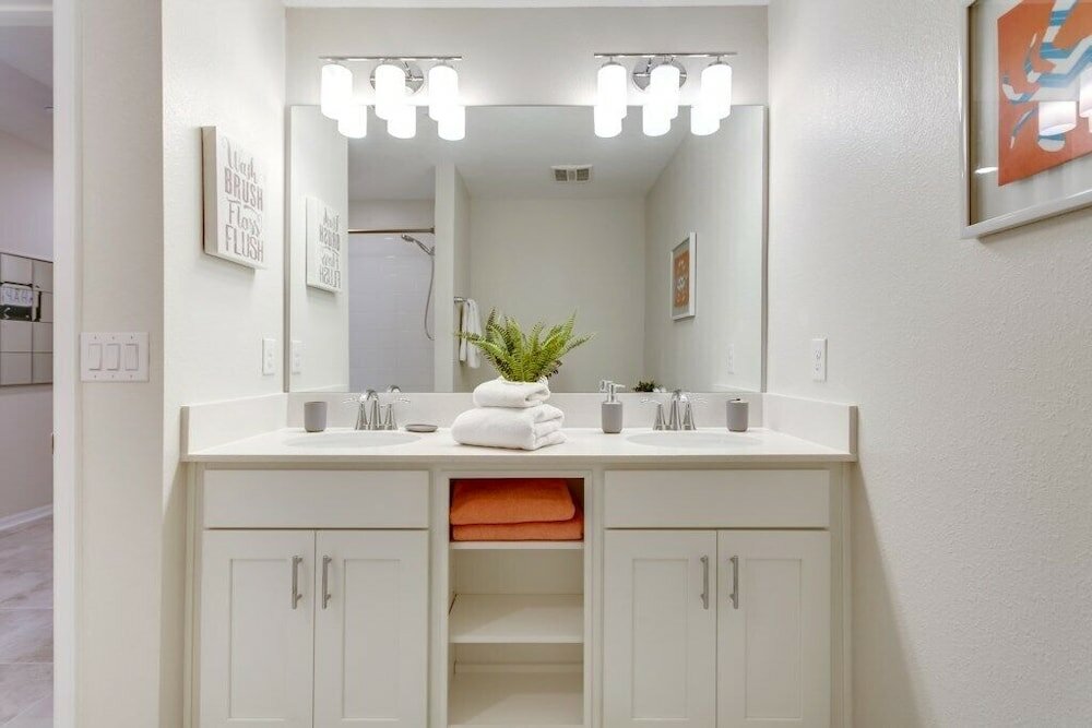 Фото Beautiful 2 Bdrm 2 Ba Condo