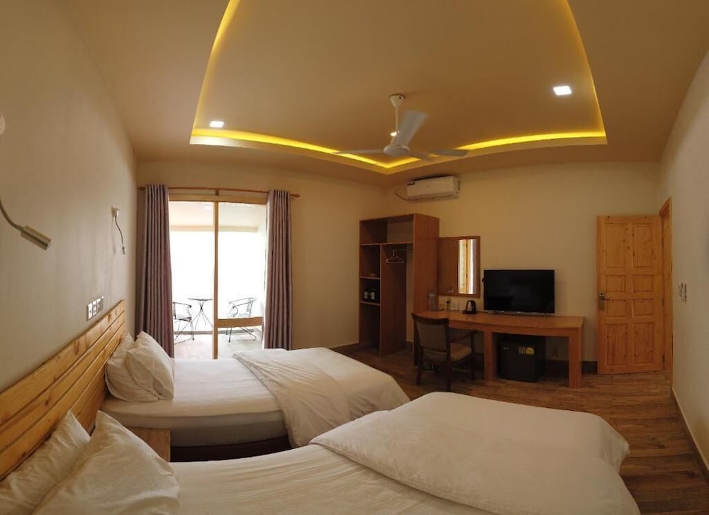 Фото отеля 3