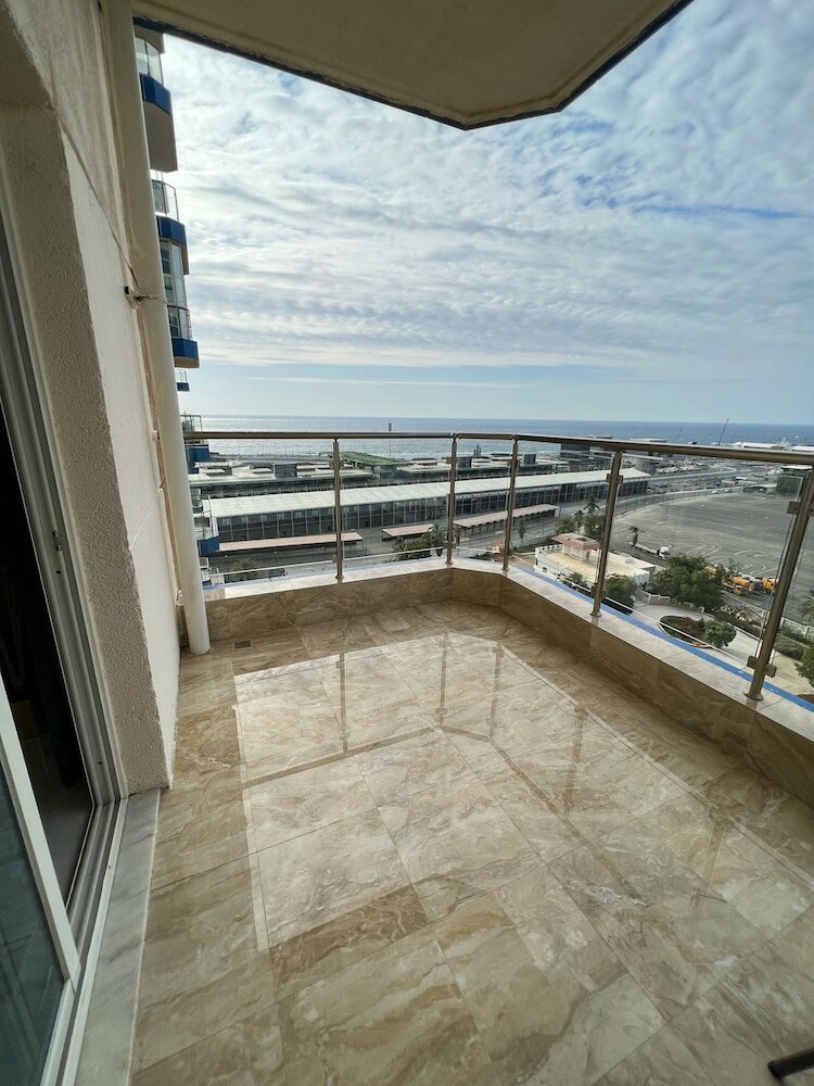 Фото Vanquish Red Sea View