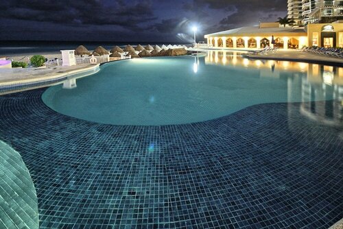 Гостиница Golden Parnassus All Inclusive Resort & SPA - Adults Only в Канкуне