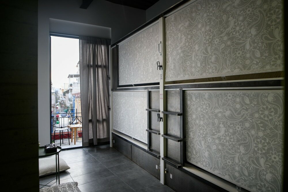 Фото Iconic Athens Hostel