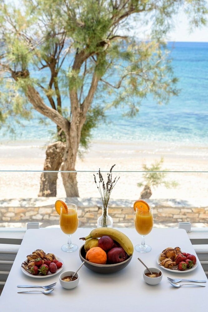 Фото Blue Waves Suites & Apartments To Kyma