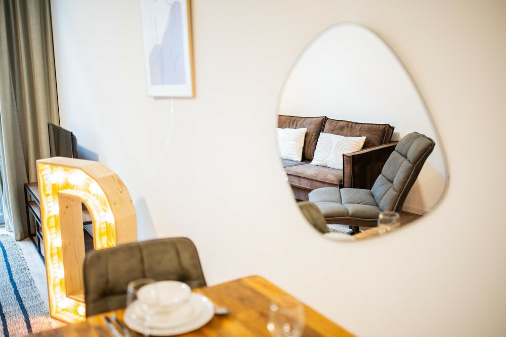 Фото Alphabet Apartments The Hendrik