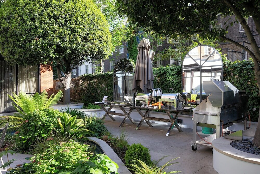 Фото Bedford Hotel