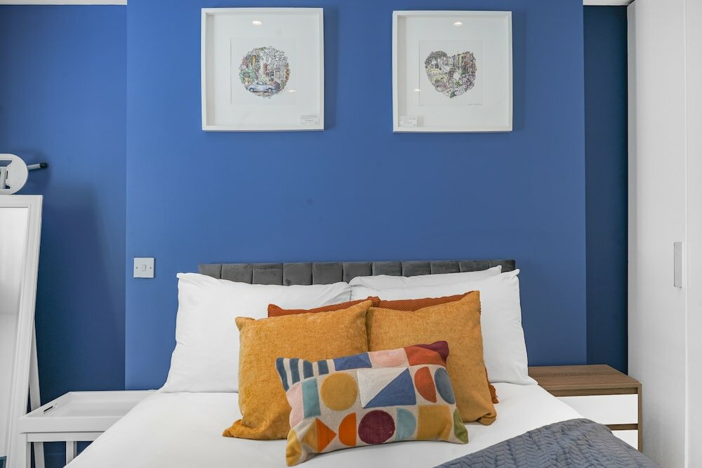 Фото Spacious 2 bedroom Apartment in Camden