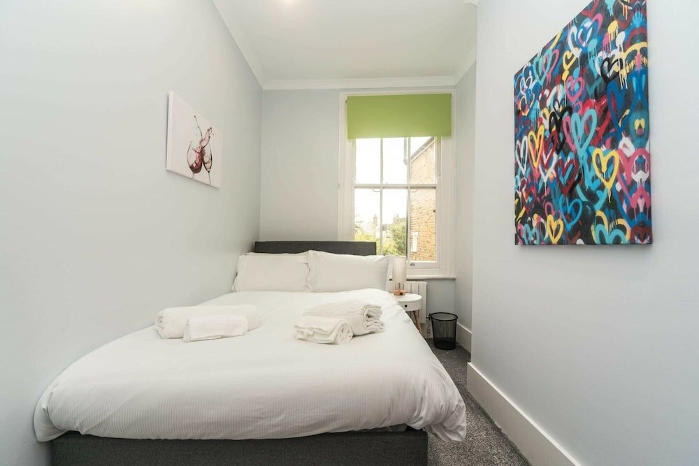 Фото Clapham Art Apartment
